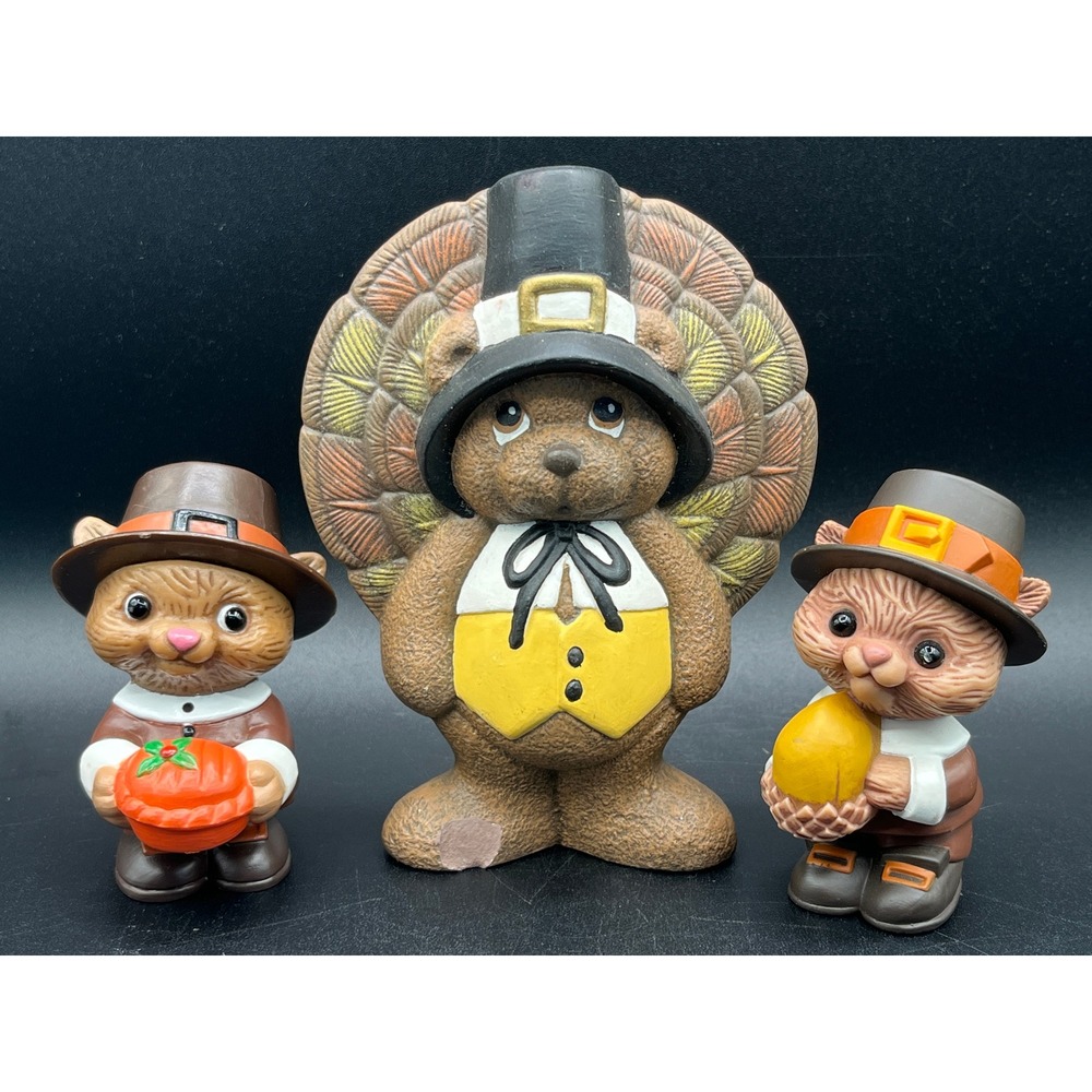 Vtg 3 Pc Thanksgiving Pilgrim Bear Turkey Figurine Squirrel Salt Pepper Shakers
